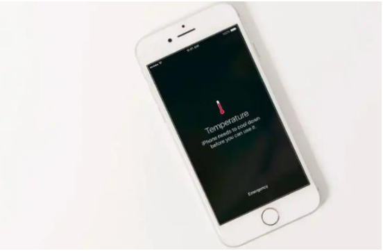 霍邱苹果手机维修分享iPhone 手机发热如何快速降温 